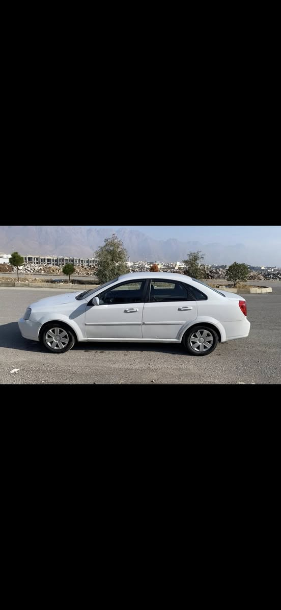 شۆفلئت  ئۆپترا 2013
گئڕ تۆماتیک گئڕو مەکینەی بەشەرت نەکراونەوە
5 پارچەی سبوغە بئ ناوگرتن
سەنەوی تازەیە بەناو خۆمە 
نرخی 80 
ژمارە موبایل : ***********
شون : ڕانیە رانية, السليمانية
