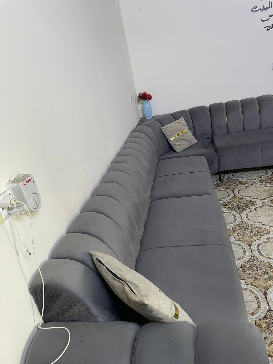 تخم ديوان رصاصي شغل حطاطه مو سوگي 7 امتار نضيف سعره 350 ومجال للشراي *********** واتس اب مكاني اسرى ومفقودين

