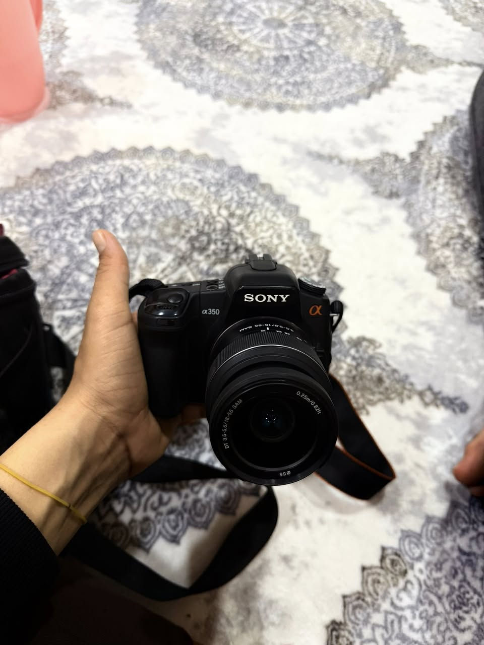 كامره SONY 
a350 
للبيع السعر 250 الف بيه محال 
كامل غراضه جنطتها


**إذا كنت صاحب هذا الإعلان وتريد حذفه لأي سبب، رجاءا أرسل رسالة إلى الدعم الفني**