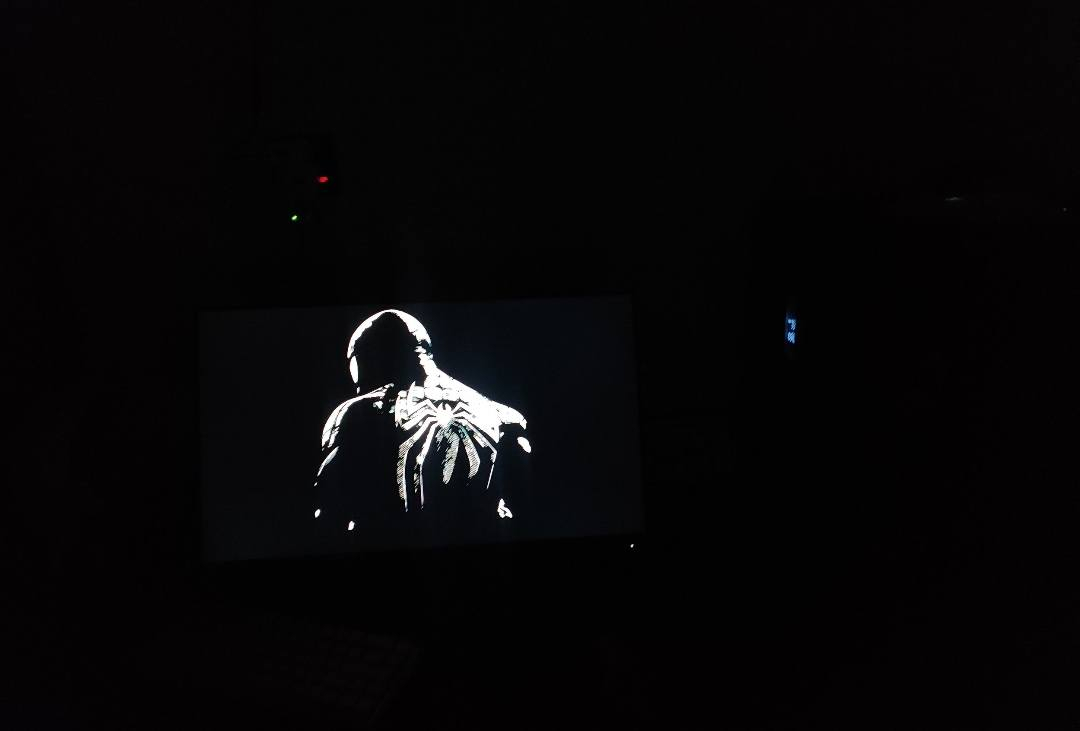 شاشه AOC
كامل ملحقاتها موجوده والكارتون موجود والستاند الاصلي

مواصفاتها
24 
185hz
ips 
0.5ms
fhd-1080p
مدخل دسبلي بورت و HDMI
بيها تحكمات من الشاشه مثل الالوان و الدقه

مكاني بغداد 
واتساب ***********
السعر 135
