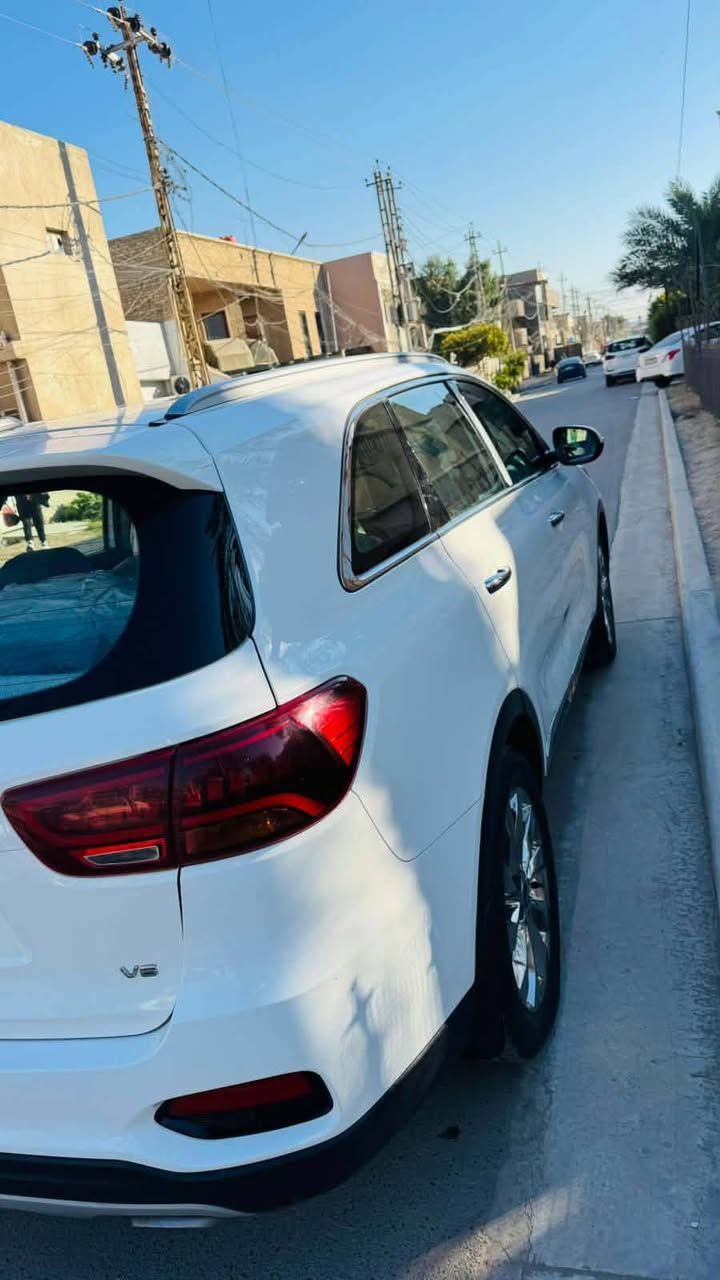 سلام عليكم ورحمه الله وبركاته إخوان  سورنتو خليجي مكفوله 18 شكل ال 20 داخل صاجي  مابيه كل نقص كامله بانوراما كشنات كهربائي محرك ما مفتوح سياره جديده بمعنى الكلمه  مكانه بابل المسيب *********** رقم صاحب سياره
