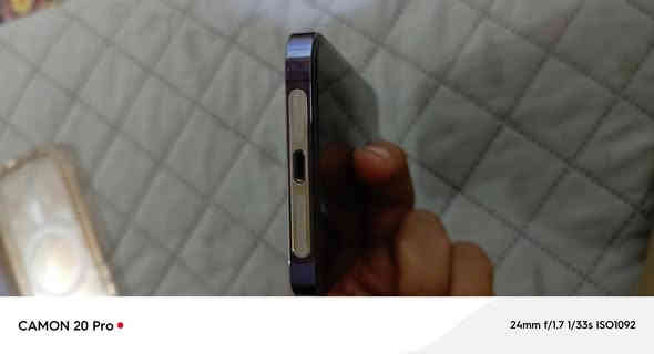 آيفون 14برو ماكس
جهاز مكفول من زلغ يخبل نضيف كلش 
بطارية 90 
السعر 925 
مكاني البصرة الموفقية 
***********
