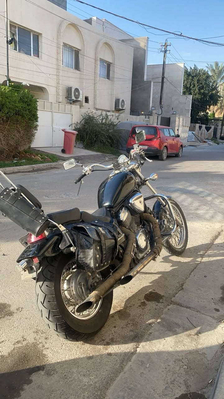 سلام عليكم هوندا ستد 400cc للبيع مكان بغداد الأعظمية الدراجة بيه سنويه بابل باقي بس استلام الوحات تكدر تشد الوحات الورقيه و تطلع بيه كلش طبيعي الدراجه حلوه مرتبه تاير خلفي جديد و امامي باله نضيف صدره حلو قبل فتره بدلت الجبن مالته مسويله ادامه الدراجه بلكات و الفلاتر هوا و بانزين بس عندك نقص اشاير خلفيه و الاماميه مدتشتغل يعني شغلات بسيطه انشالله متحتاج تصرف عليه شي زنجيل جديد الدراجه بل مشي كلش ناعمه و حلوه السعر 16 ورقه وبيه مجال بسيط موجود واتساب و رقم ***********
