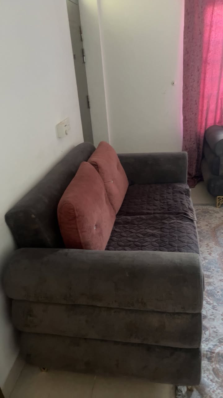 450الف بي مجال تخم بي سرير بي مخزن


**إذا كنت صاحب هذا الإعلان وتريد حذفه لأي سبب، رجاءا أرسل رسالة إلى الدعم الفني**