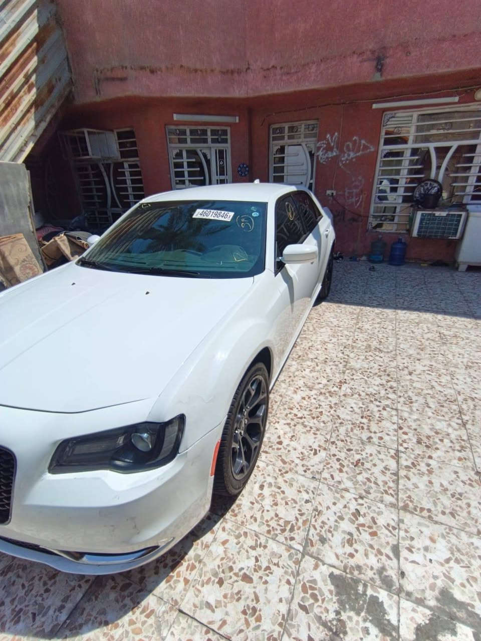 سلام عليكم
كرايسلر أوباما 300 S

  _مديل 2019

لون ابيض قماره حديد 

 دخول جديد كتاب ضباط متقاعد

ملاحضه 👈 السياره مرقم بغداد تحويل ثاني يوم👉❤️

:((حادث السياره كما موضح بل صور جاملغ الأيمن الأماني ول أيسر بارد قليل فقط بدون ايرباك. مكينه كير اكسل مكفول)). 

المحرك : V6 3.6

المواصفات :

* بلوجكتر امامي LED

* ويل قياس 20 أنج .

* شاشه كبيرة مع نظام ملاحة نفكيشن GPS .

* داخل جلد ختم S اسود

* مقاعد أمامية كهربائية عدد 2 .

* مقاعد أمامية تبريد وتدفئة .

* تشغيل عن بعد .

* تدفئة ستيرن .

* محدد سرعة .

* تلفون بلوتوث .

* كاميرا خلفية دواره. 

* مرايا متحسسة للاضاءة العالية .

* كير ماوس شفتات ستيرن

* داخل سياره لون اسود .

:((حادث السياره كما موضح بل صور جاملغ الأيمن الأماني ول أيسر بارد قليل فقط بدون ايرباك. مكينه كير اكسل مكفول)).

مكان السياره بغداد

السعر اتصل ودلل

للستفسار ***********
