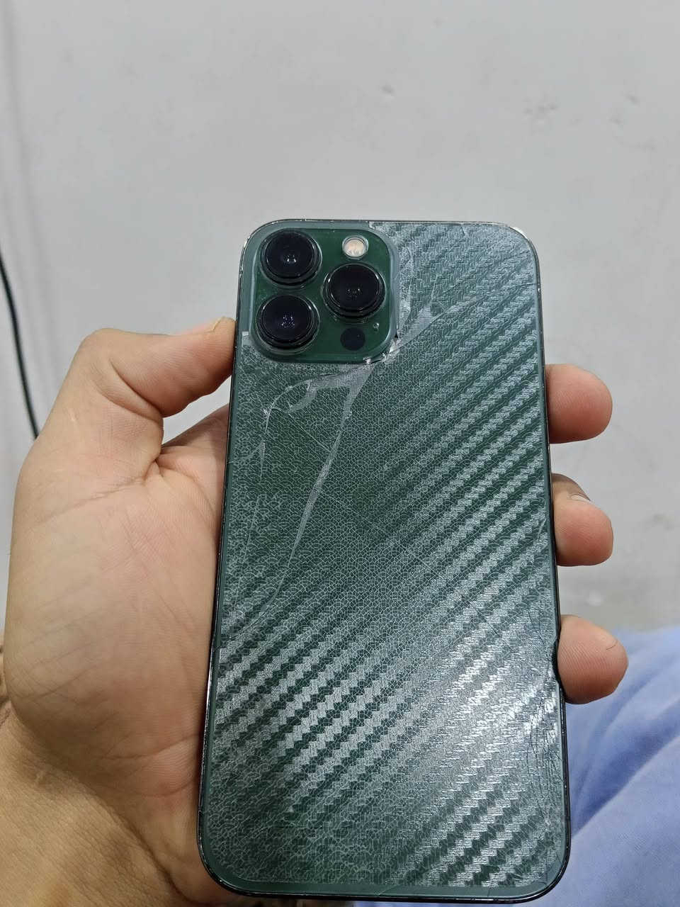 السلام عليكم ايفون 13 برو ماكس مبدل شاشة GXاصلية وبطارية 100 اصيلة  امانت اللة ورسولة ذاكرة 128 قفل 400الف ***********
