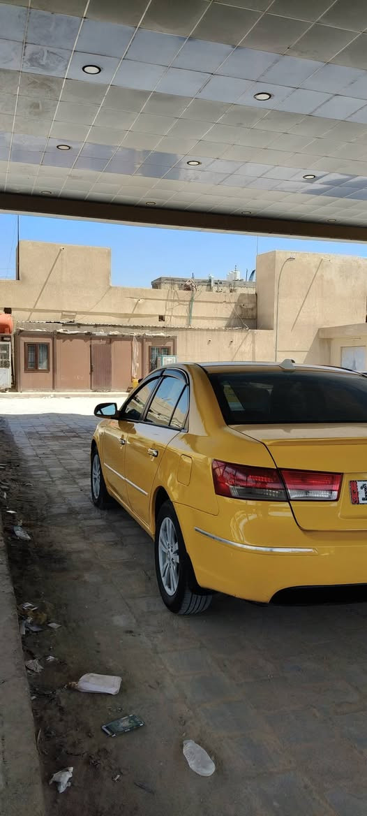 سلام عليكم
سوناتا خليجي 

موديل 2010

راقم بغداد باسمي 

مصفره من كلشي 

فول ماعده الفتحه برده سلايت خلفي بلاد تحكم ستيرن تبريد بيانو تحكم مري حاكيه 

ضرار خشم الجملغ المامي بدون دواخل 

تخم تاير حداديه جديده سياره جاهزه من كل شي 

سعر 115وبيه مجال بسيط 

*********** 

مكان السياره الديوانية
