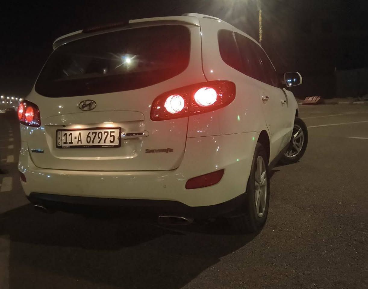 1) سنتافي 2010 للبيع او مراوس
2) رقم بغداد انكليزي 
3) ماشيه 186 قابله للزياده
4) 6 سندر
5) 7 راكب
6) محرك وكير كفاله
7) فور ويل
8) كشتات جلد 
9) تحكم ستيرن جهتين
10)فتحه سقف كهربائيه 3طكات
11)شاشه تاب 
12)كامره اماميه داش كام 
13)كامره خلفيه
14) بيها منظومة زنون
سونار مرفق في الصور
مكان سياره كربلاء المقدسة 
رقم موبايل *********** 
السعر 144 وبيها مجال
