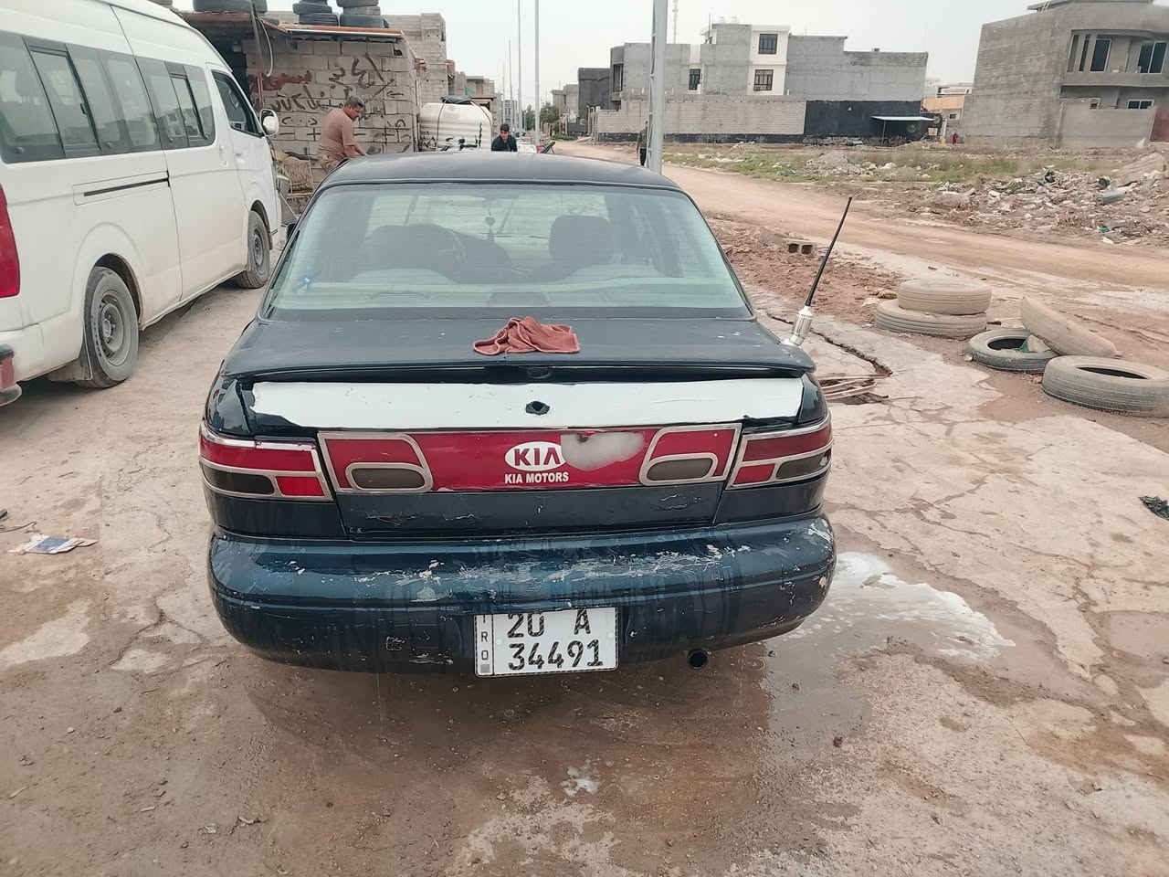 السلام عليكم سياره للبيع سيفيا موديل 94 باسمي سنويه 28 سياره جاهزة  مكان ديالى بعقوبة التحرير السعر 27 وبيها مجال بسيط للستفسار ***********.
