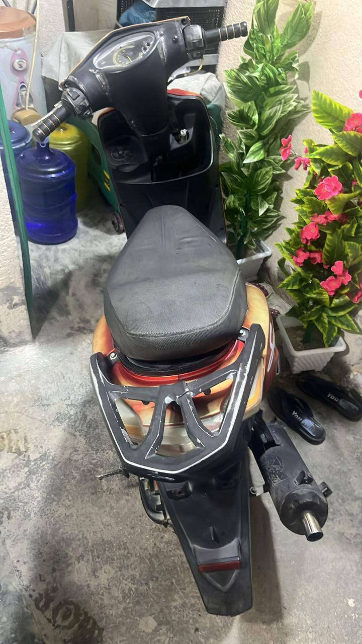 دراجه البيع عوزه بس سلف  كهربايات كله شغاله الشراي يتصل بي خير ويدلل *********** كربلاء حي العامل
