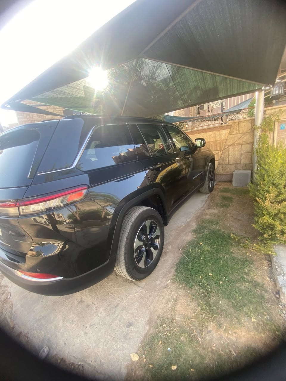 تم تنزيل السعر
جيب كراند شيروكي4Xe 2024 وارد امريكي

حجم المكينه : 2000 تيربو + هايبرد + بلك إن 

لون زيتوني

رقم بغداد الجديد

                     

مواصفاتها 

1.شاشات عدد 3

2.بصمه

3. تشغيل عن بعد

4.دمام خلفي

5.كشنات جلد

6.كشن السايق ميمري

7.كشنات كهرباء

8.صندوك كهرباء

9.حساسات خلفيه 

11.اشاير بالمري

12.رادار امامي

13.رادارات 360

14.خمسة وضعيات قيادة

15. بنوراما فتحتين

16. كير ماوس

17. نظام منحدرات

18. هيترات بالكشنات 

19.ويل كب كروم

20.لايتات لد

21.بكلايت لد

22.كشافات

23.بصمة ابواب

حادثهة جاملغ ايسر وبنيد البنيد مبدل نفس اللون والجاملغ مصبوغ 

ايرباك طاك دركة ودشبول مرجعه بلادي 

ماشيه 33الف ميل 

السعر خاص 

عنوان جميله 

رقم    

***********
