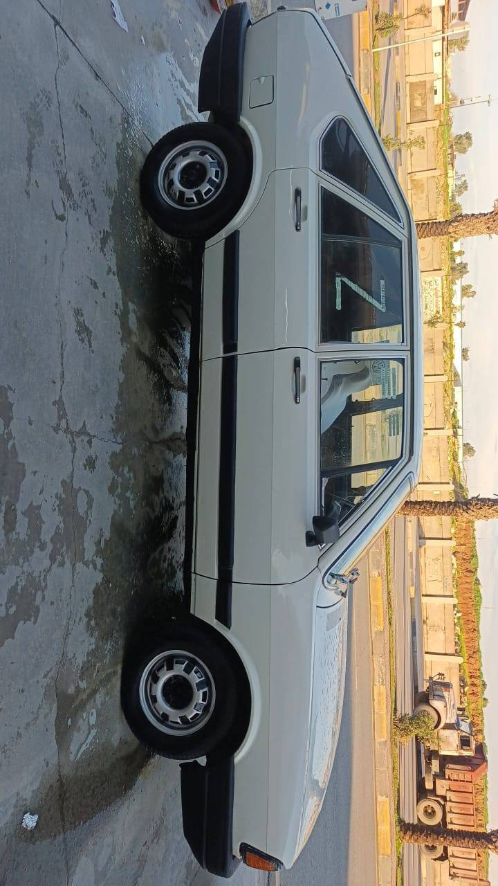 برازيلي موديل ١٩٨٧ محرك وكير شرط جديد باتري جديد صبغ صفحه جماليه بدون ضرر رقم نينوئ اجنبي شرط التحويل كابون بانزين بيها مسجل سماعات شريكه داخل نضيف وايرمنيه كلها شغاله طخمها جديد تبريد ثلج تتفيه نار تجي تشوف كدام العين السياره احلا من الصوره السعر ٣٦ وبيها مجال بصيط اتصل خاص ماجاوب وعيوني لك
*********** بي واتساب
