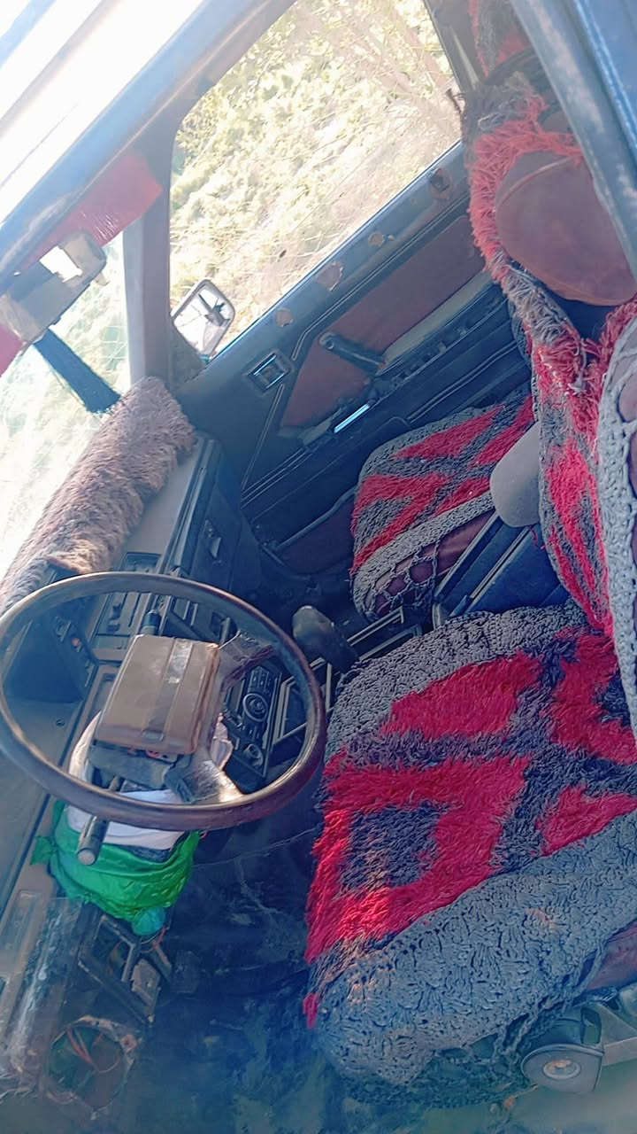 سلام عليكم للبيع سوبر موديل ٩٥ مكينه وكير اثنين اونص حداديه تخم تاير كرهباىي كله جاهزه رقم نجف  سعر ٢٠ عنوان ناصريه شطره تواصل مع رقم ***********
