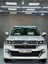لاندكروزر • ٢٠٢١ • V8