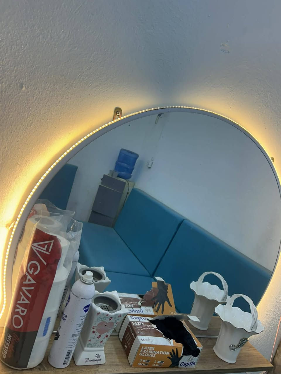 اغراض صالون  للبيع /مكاني النجف
***********
