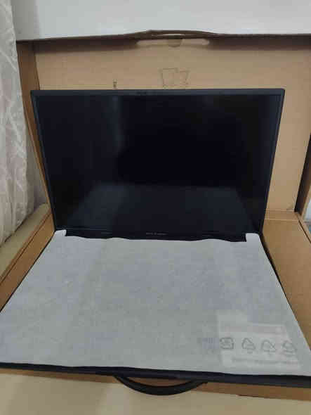 لاپتۆپی ناوازە و تایبەت زۆر تەنک سادە 😱
😬زۆر کەم ئیشی کردووە 
🤫زەمانی یەک مانگی لە گەڵدایە شتی تایبەت 

نرخی تەنها 1,299,000
Asusvivo Book 16x
Processor: Intel Core i7 13700H(💥14CORE)
Graphic card : RTX 4060 8G
storage: SSD 1T NVME
Battery: 100%
RAM: DDR4 16G
Screen: 15.6 120HZ
گەیاندن بەردەستە 🚕

بۆ داواکردن نامە بنێرن یان تەلەفون بکەم بۆ ئەم  
ژمارانە 
***********
*********** حلبجة
