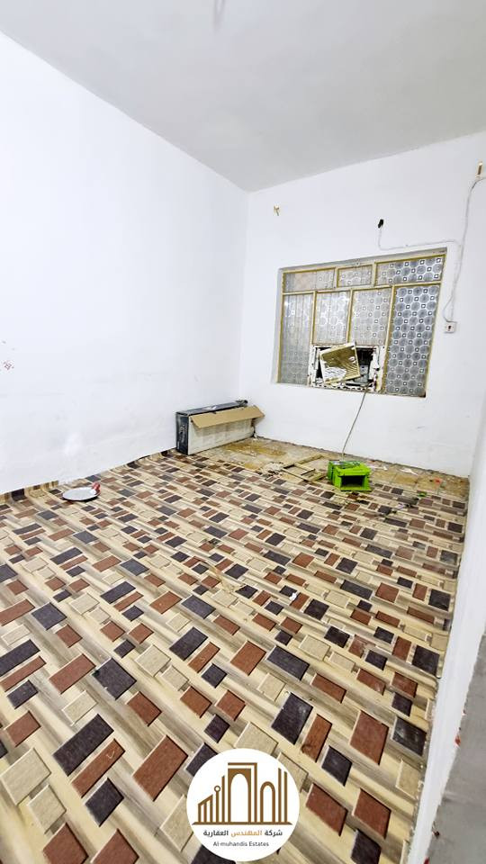 مشتمل ارضي للايجار بالجمهورية

▪️المساحة 115م
▪️طابق أرضي
▪️يقع على شارع 15م بالقرب من السوق
▪️يحتوي على غرفتين نوم واستقبال وهول ومطبخ وصحيات

🔰 الإيجار الشهري 500 الف نهائي 🔰

شركة المهندس العقارية ***********
عنوان المكتب/ حي الاندلس - شارع الجبيلة العام البصرة, العراق
