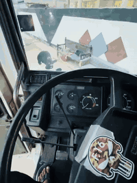 للبيع فالفو موديل ١٩٩٢ اف 16كير محرك  اكسل شاصي مكفول رقم نكليزي سنويه لل ٢٩ مربوطه ٣ ثلاث محاور  ذوجوانب متحركه شرط التحويل العنوان بغداد بسمايه السعر ١٠٠ ورقه وبيها مجال حك الجيه للاستفسار ***********
***********
