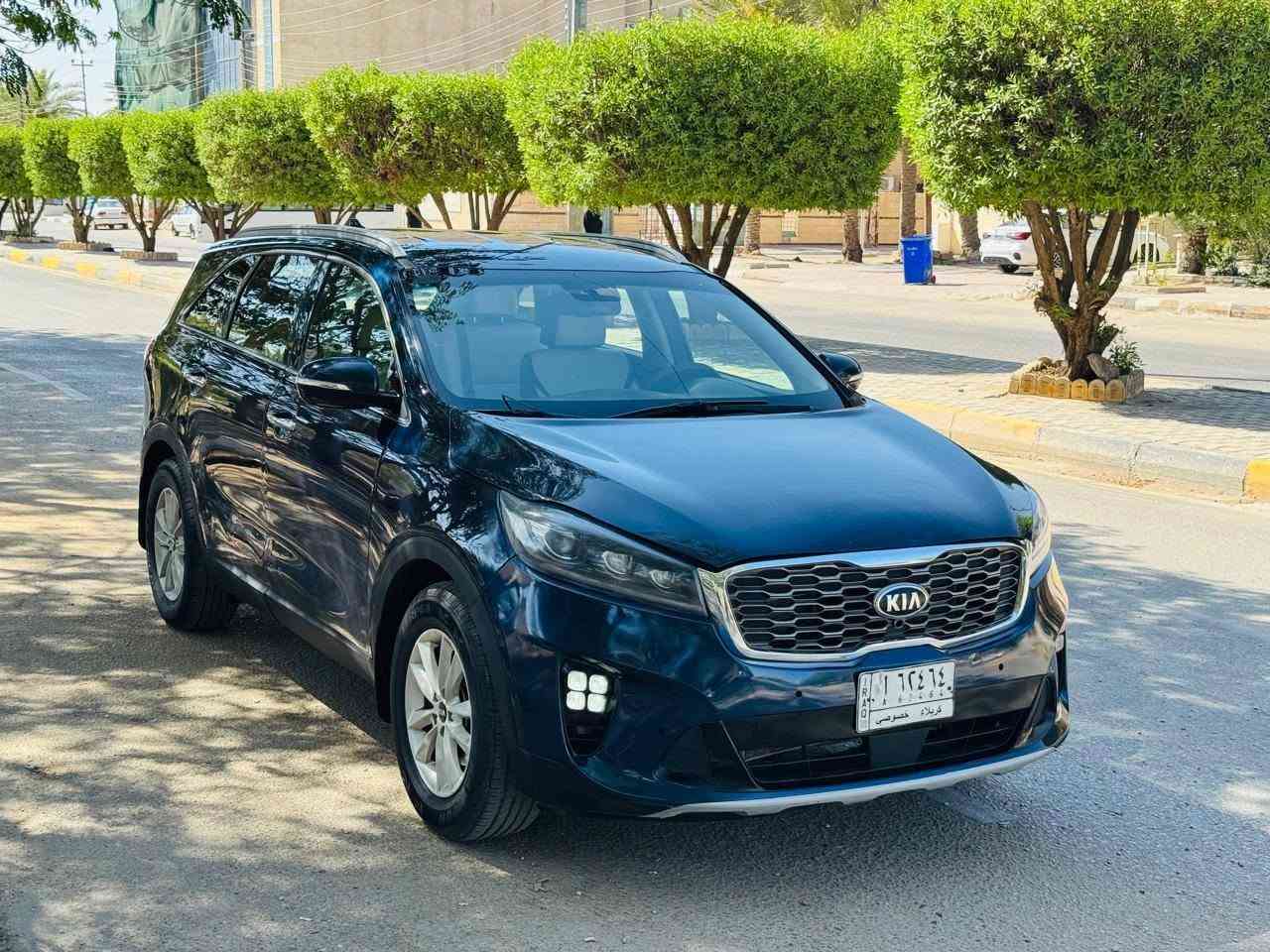سورنتو مديل 2019 سعر 152قابل للتفاوض الاستفسار ***********وارد أمريكي حادثها بنيد فقط بدون دواخل والباقي كفاله عامه ضربه وصبغ وتبديل  مواصفات شاشه كبيره تحكم ستيرن كشنات جلد كهربائي حساسات امامي وخلفي 7 راكب 3 قطع تبريد مكينه وكير مكفولات حداديه جديده تخم تاير تبريد ثلج 🧊 رقم كربلاء مشروع وطني سنويه ل 29 مكان سياره كربلاء

