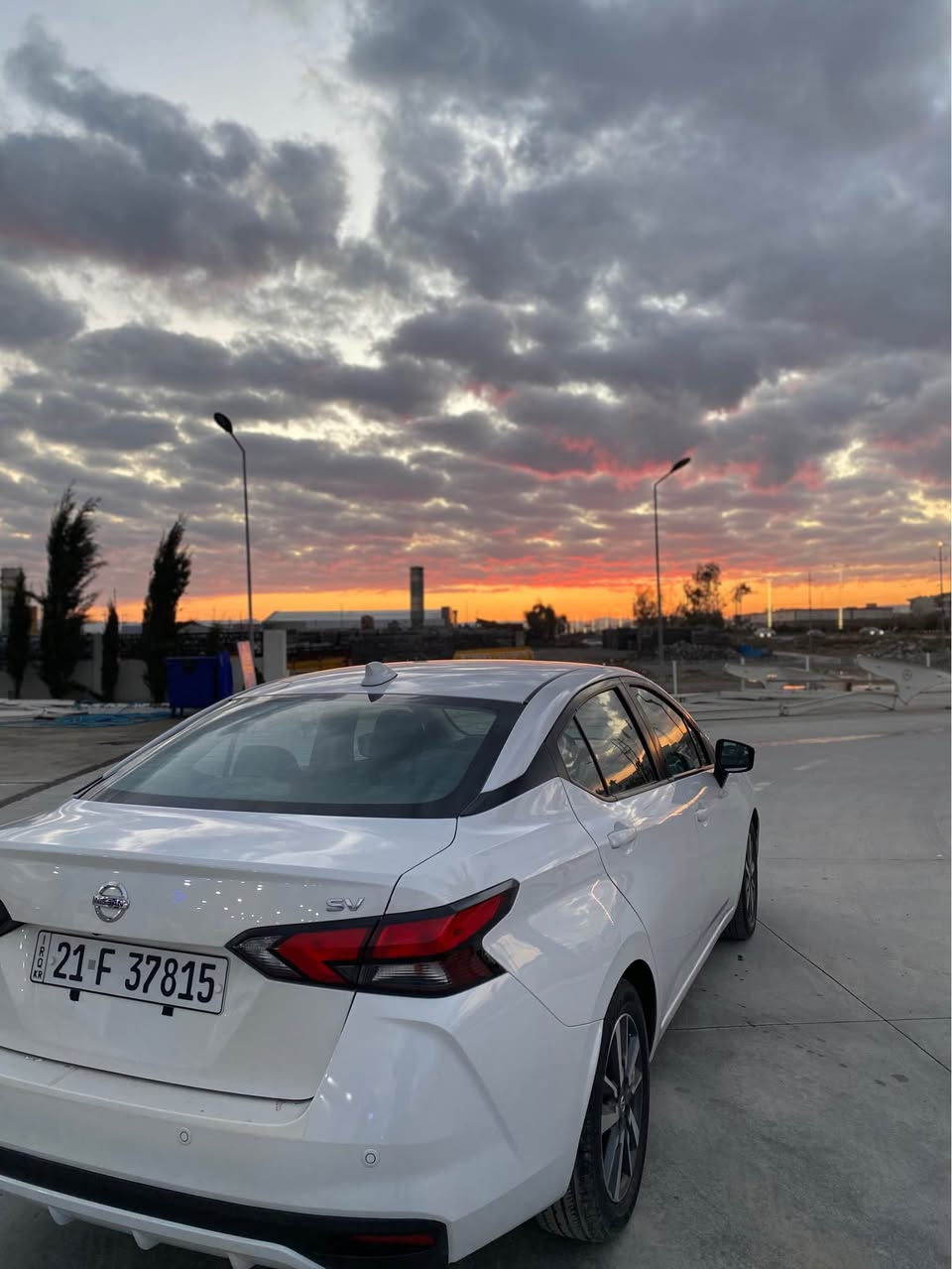 نیسان ڤێرساا ٢٠٢٠ SV
سەیارەکە یەک پارچەی بۆیاخە بێ ناو بێ ئێرباگ
52 هەزار رۆیشتوە  گێڕ و مەکینە بەشەرت
مواسەفات SV (بەسمە ـ ڕادار- خەتی جادە - ئاوێنە ئیشارەت- حاسە تایە -سوکان فۆلیۆم - کامێرا)
ڕەقەم و سەنەوی نوێیە بەناوی خۆمانەوەیە 
سەیارەکە زۆر توند و تۆڵە بی کیشەیە
ڕەقەم شانسیم داناوە 
نرخ ١١٨ گەڵا و کەمیک مەجال
ژ.م ***********
شوین ڕانیە رانية, السليمانية
