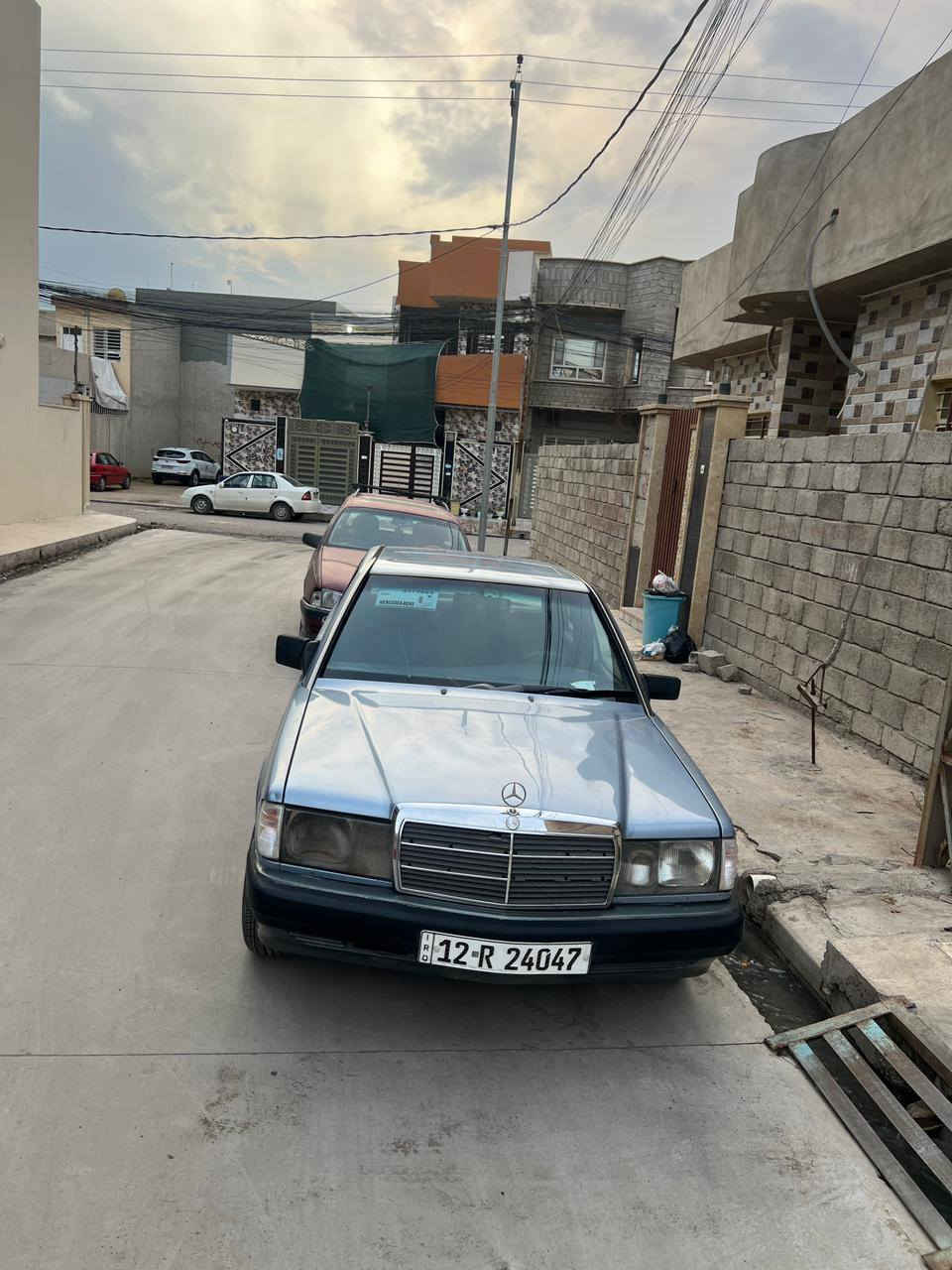 مارسيدس 190
موديل 91
صبغ جمالية فقط بدون لاضرر ولا معجون
توماتيك 
محرك عنكبوت 
سعر 45
***********
مكاني موصل
