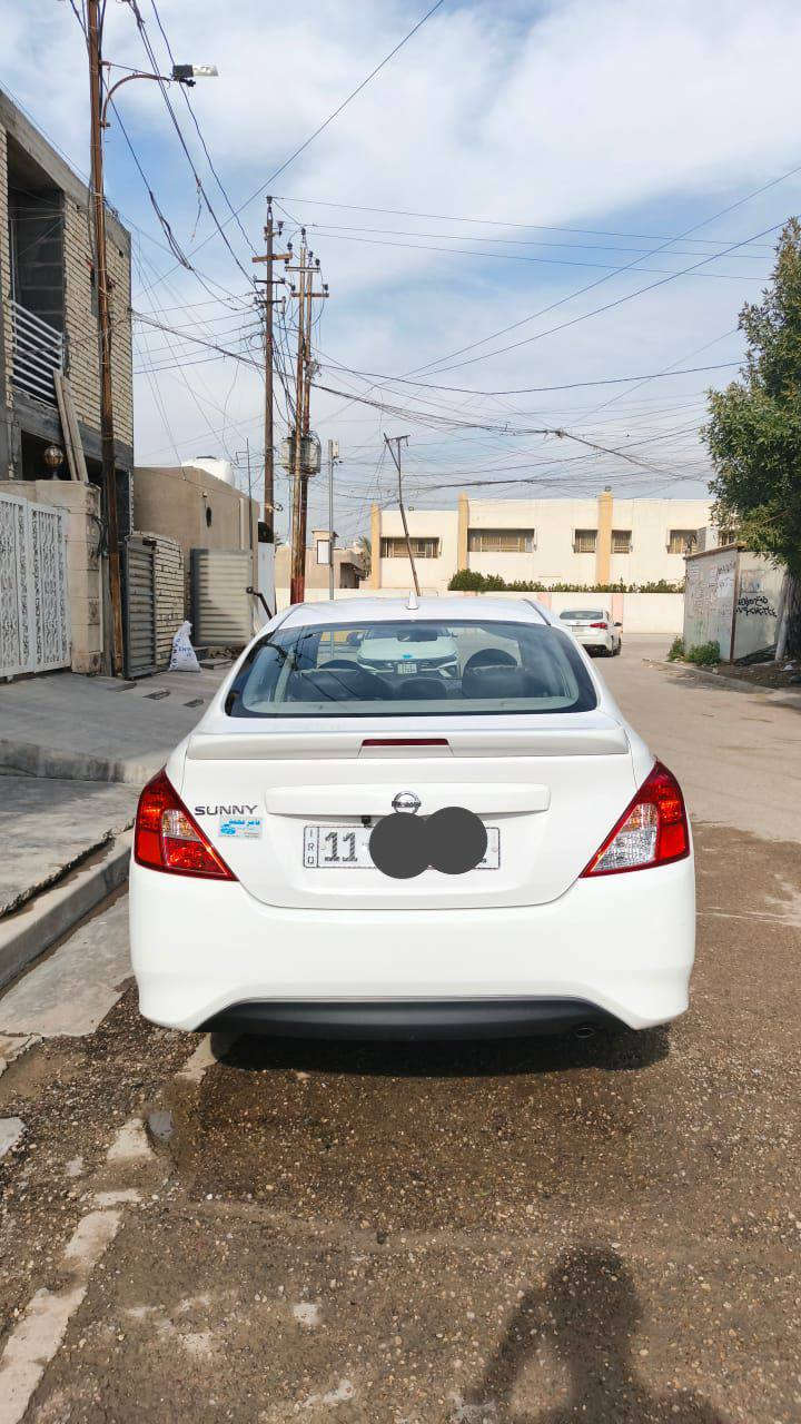 السلام عليكم 
سني هندي بليته زركه 2024
ماشيه 25 الف 
مكفوله من الصبغ والبارد والتبديل
 بيها فقط شخط بسيط موضح بالصور 
134 ورقه وبيها مجال بسيط 
مكانها بغداد / حي حطين ***********
