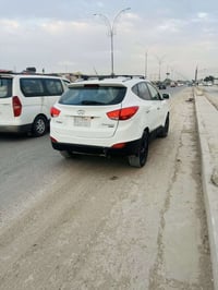 توسان • ٢٠١٣ • ١٧٧ الف