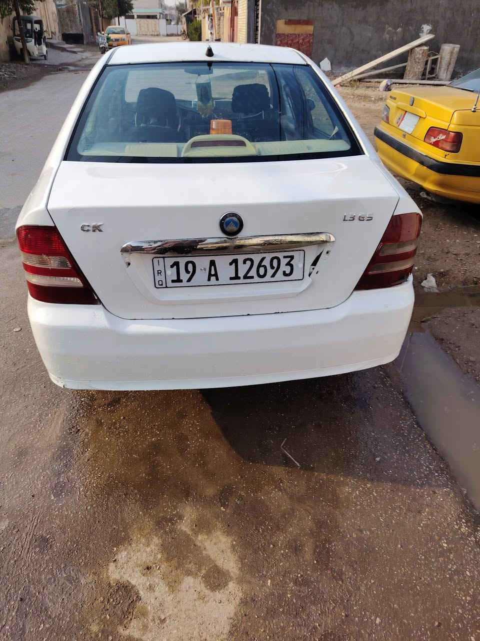 سيكي موديل 13 رقم كربلاء نكليزي سنويه بسمي نهاية سنة 2030تنتهي كير محرك مكفولات مصبوغه حزام جماليه كهربائيات شغاله بيها بس بطاين شويه تعبانات السعر 30وبيها مجال قليل عنواني بابل ***********
