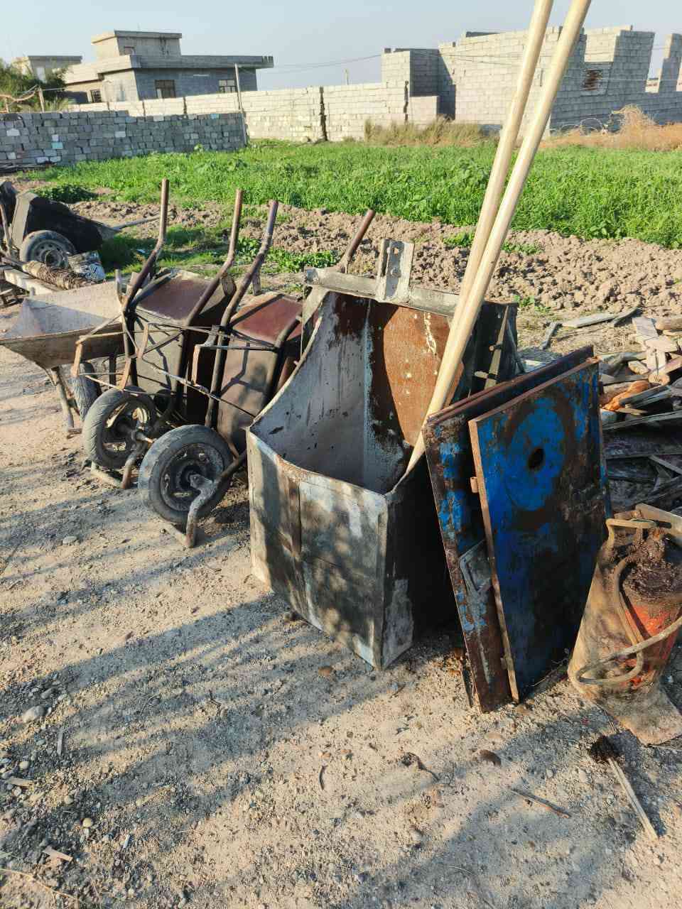 السلام عليكم.خباطه للبيع بمليونين مع غراض كامله. محرك قوي.
اتصل وتدلل ‏‪***********‬‏
