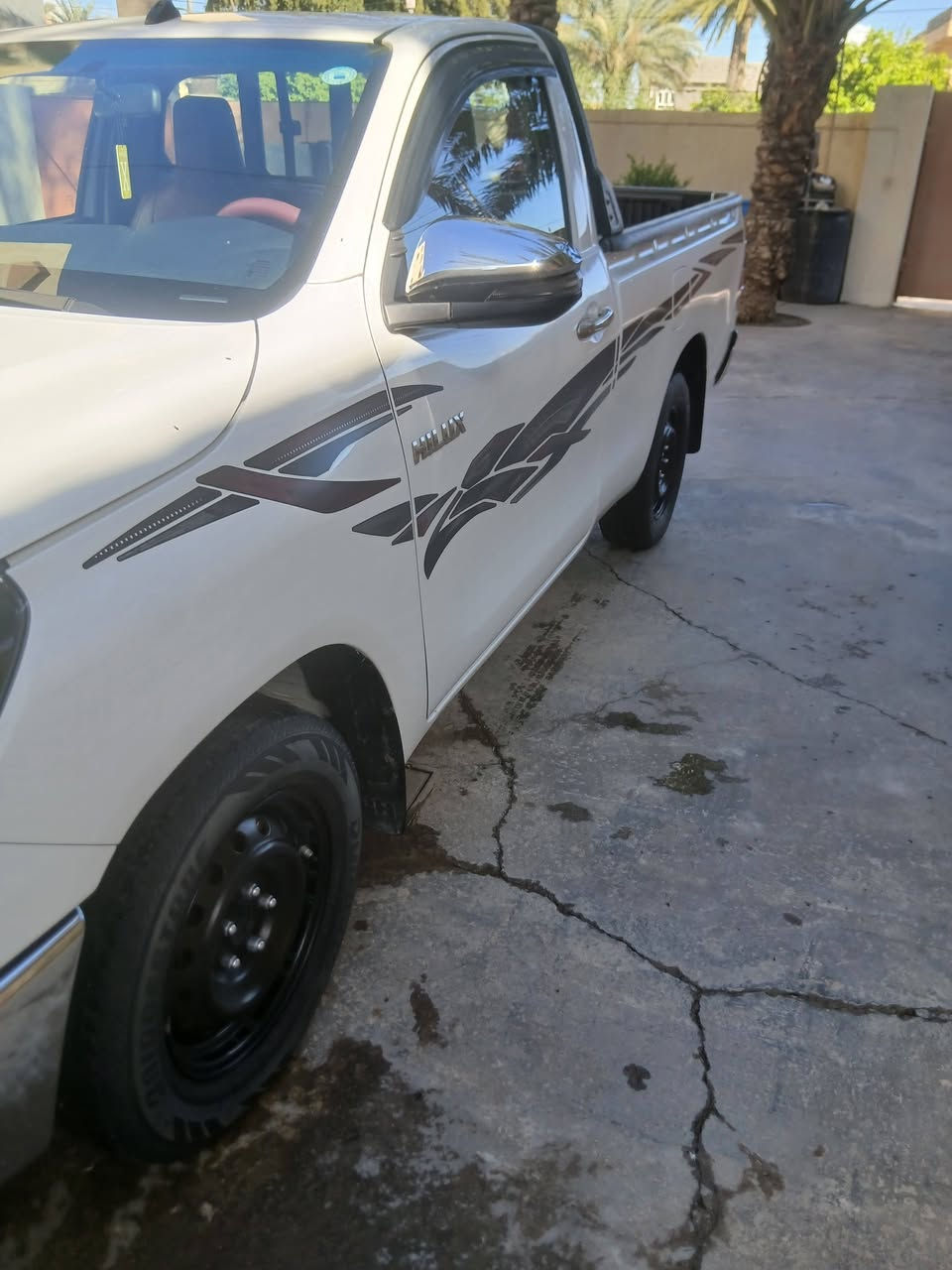 تيوتا للبيع تك قماره موديل ٢٠٢٢رقم اربيل  السعر ٢٢٥ ورقه المكان صلاح الدين قضاء،الدجيل الاتصال على رقم ***********
