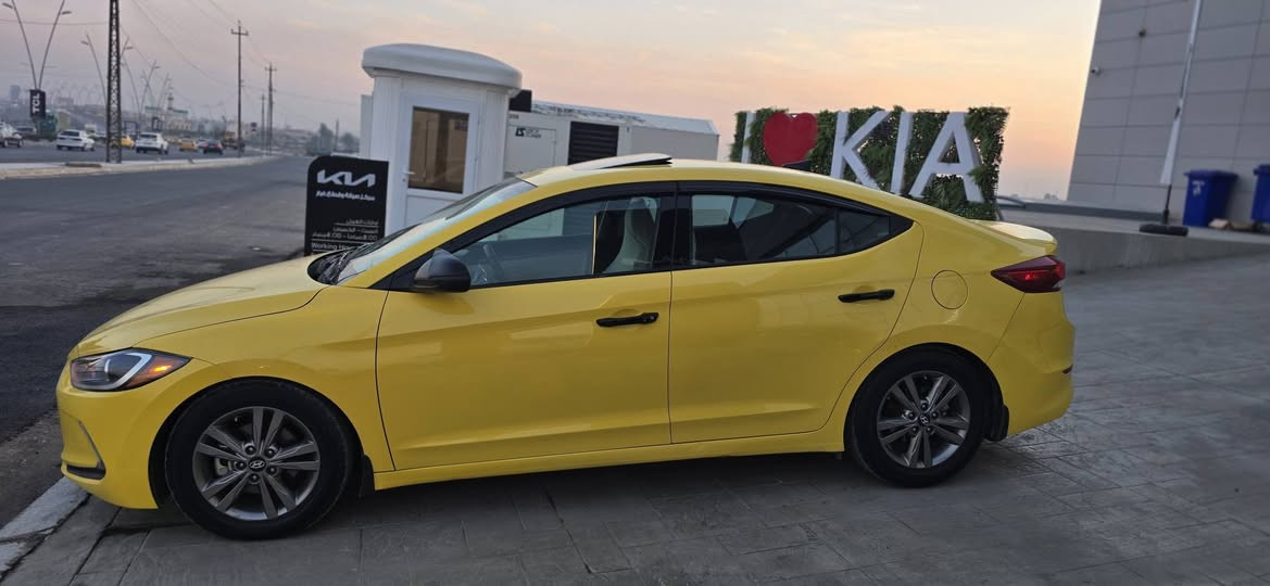 هونداي النترا 2018 وارد امريكي فول مواصفات بصمة سلايت تبريد لمس هيتر بلكشنات.  محرك20 شرط جديد ومامفتوح . وكير at شرط . رقم نينوى وكابون بيها سنوية الى 27 . الضرر موضح بلصور والباقي مكفول مابيها اي شي 
السعر 155$ 
للاستفسار ***********
*********** موصل, نينوى
