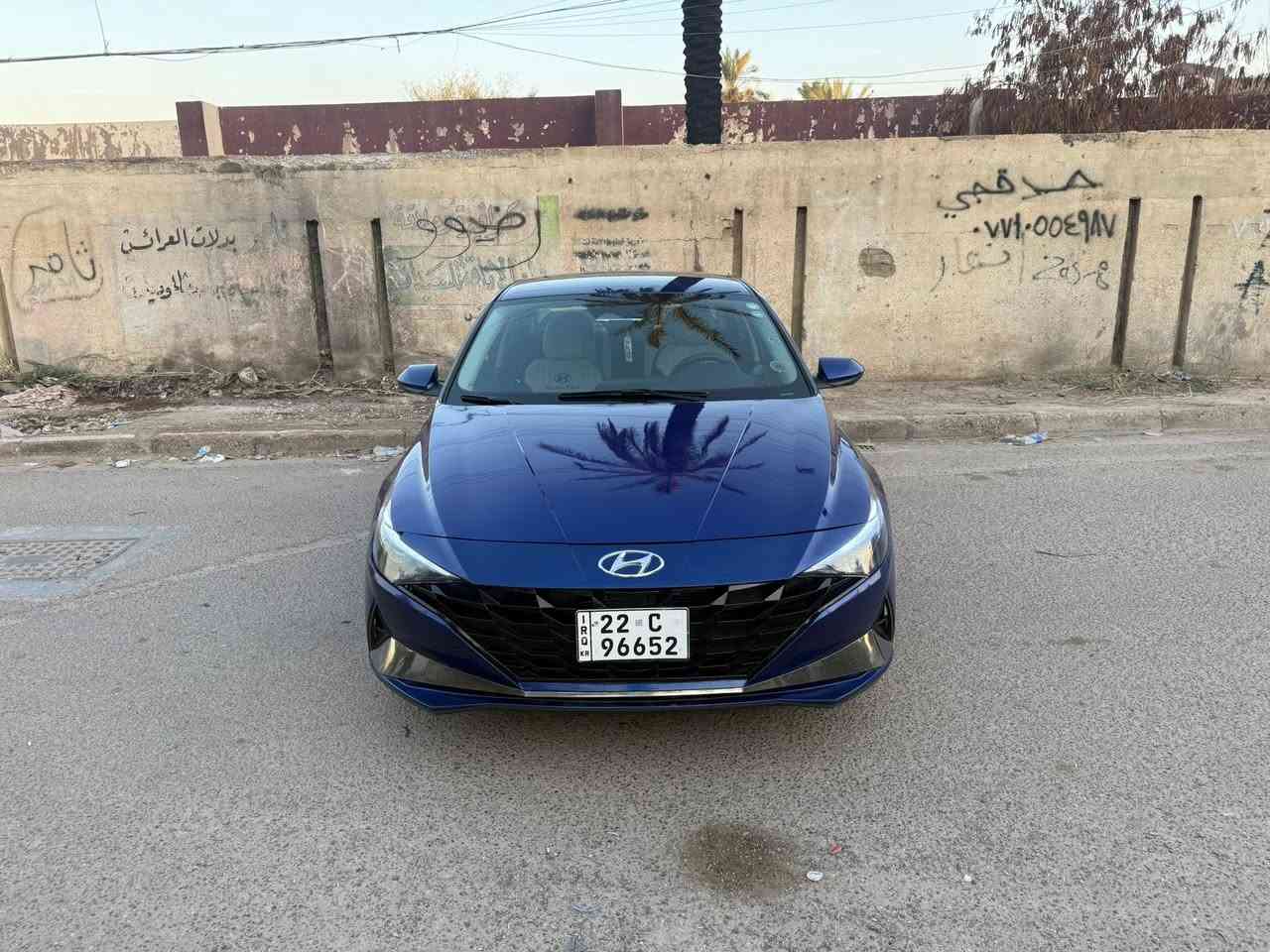 السلام عليكم عندي سياره
هيونداي إلنترا 2023– وارد أمريكي

Hyundai Elantra 2023
رقم اربيل دولي ب اسمي تحويل مباشر 

ماشيه 44 Mi

الضرر: موضح في الصور

المواصفات الكاملة

 • شاشة كبيرة

 • ويل كب 

 • شحن وايرليس

 • صندوق كهرباء

 • لايتات زينون

 • بكلايت LED

 • حساسات أمامي وخلفي

 • سستم سماعات 

 • تشغيل عن بعد

 • رادار أمامي وخلفي

 • إشارة ترحيب

 • بصمة أبواب وبصمة تشغيل

 • مانع انزلاق

 • 3 أنظمة قيادة

 • سايد بريك كهربائي

 • شاشة متصلة

 • تثبيت مسار

 • تبريد بيانو

السعر 134 وبيه مجال بسيط حق الجيه 

العنوان : بغداد 

للتواصل ***********
