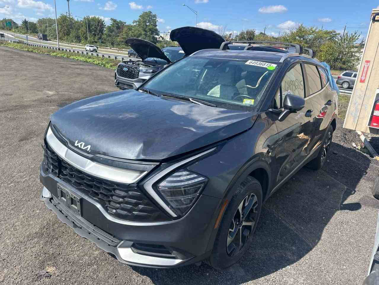 كياسبورتج امريكي ٢٤ بانزين محرك ٢٥٠٠ فور ويل EX داخل  ابيض ماشية ٢٦ ميل بدون رقم  وبدون تصليح سيارة دخول جديد في بغداد صور الحادث موجودة  السعر المطلوب ١٩٥ وبيهه مجال للإستفسار الاتصال على الرقم  ***********
