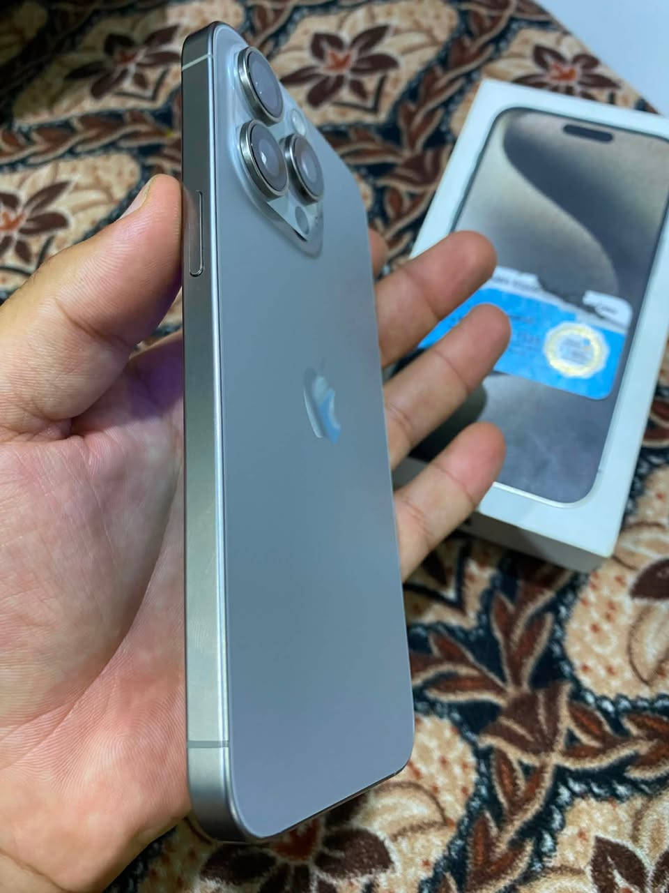 ايفون15برو ماكس شرق اوسط ماستر ذكره 256 بطريه ٨٩مكفول من الشخط اذا بيه شخط تخذه بلاش  مكني كربلاء طوريج رقمي
***********
