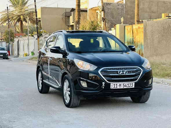 السلام عليكم توسان موديل 2012 Vip خليجي معروضه 117 وبيه مجال بلخير على ياخذه رقم بغداد دولي تحويل مباشر مكينه 2400 دوش سياره ماشيه 170 حقيقي تبريد ثلج صدر امامي خلفي جديد تخم تاير جديد سياره جاهزه كل نقص مابيه مواصفات سياره فول مواصفات بانوراما كشنات جلد تدفى تبريد بلكشنات شاشه كبيره فول تحكمات ستيرن فور ويل وبعد بيه هواي مواصفات (((( سياره بيه صبغ جاملغ امامي وربع بنيد بدون دواخل شاصي لغد كفاله شرط سونار )))) مكان سياره بغداد الاستفسار ***********  خاص مغلق شراي يتصل يالله
