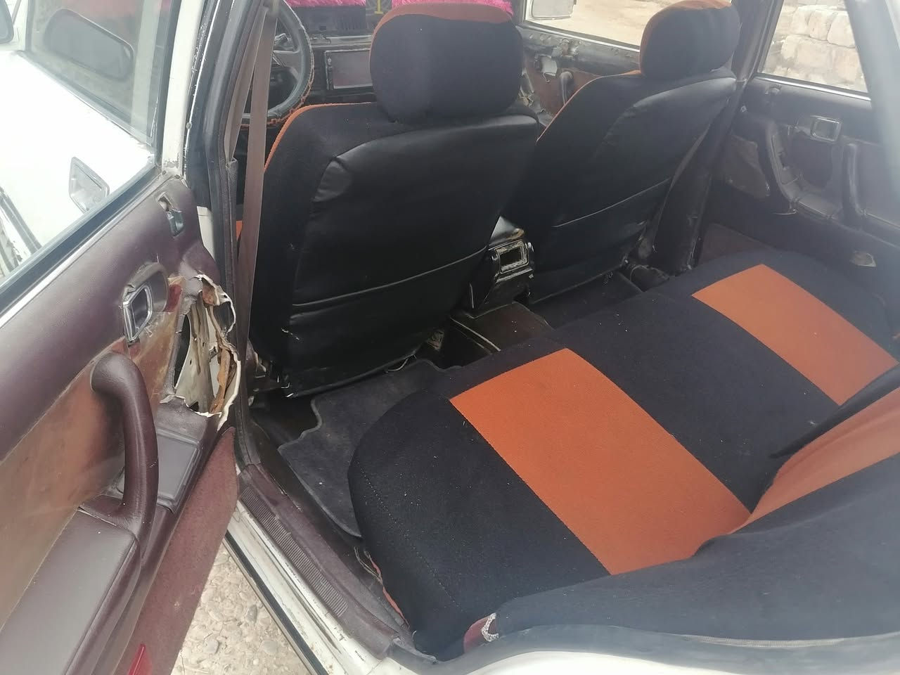 مكلف بالنشر سيارة سيدان موديل 90 محرك وگير شرط و مسجله
رقم صاحب السيارة ***********
