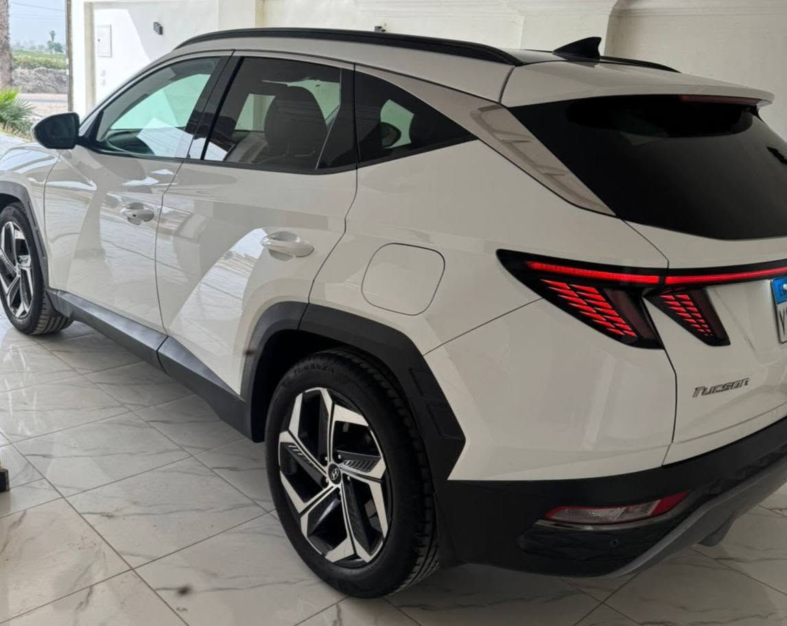 هونداي توسان NX4
المستوى الرابع كل حاجه معدا الشنطه الكهربا 
فبريكا بالكامل بدون ملاحظات 
كل الصيانات معموله في التوكيل KM120
متاح البدل 
للاستعلام 01125207395


**إذا كنت صاحب هذا الإعلان وتريد حذفه لأي سبب، رجاءا أرسل رسالة إلى الدعم الفني**
