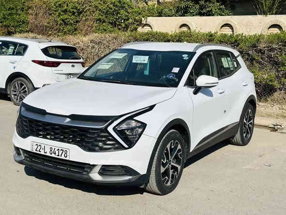 السلام عليكم.  ///.  بيع جوه سوك ترهم مروس وبيع 

كيا   سبورتج خليجي موديل 2024 ام ضمان 5 سنوات 

المواصفات

الدار جانبي

بصمة ابواب 

بصمة تشغيل 

جنطة كهرباء 

كراسي كهرباء 

هاند بريك بصمة

كامرة خلفية دوارة

حساس امامي

حساس خلفي

مري شفط

تدفئة كشنات

تبريد بيانو

ويل كب 19 

داخل سود

محرك 2000

ماشية 30الف (حقيقي) 

وباقي المواصفات العادية

السيارة رقم اربيل 

مكفولة كفالة عامة عد بارد بل باب خلفي على كد شبار 

العنوان/بغداد بحي اور 
 
سعر سياره  218 ورقه وبيه مجال 

***********
