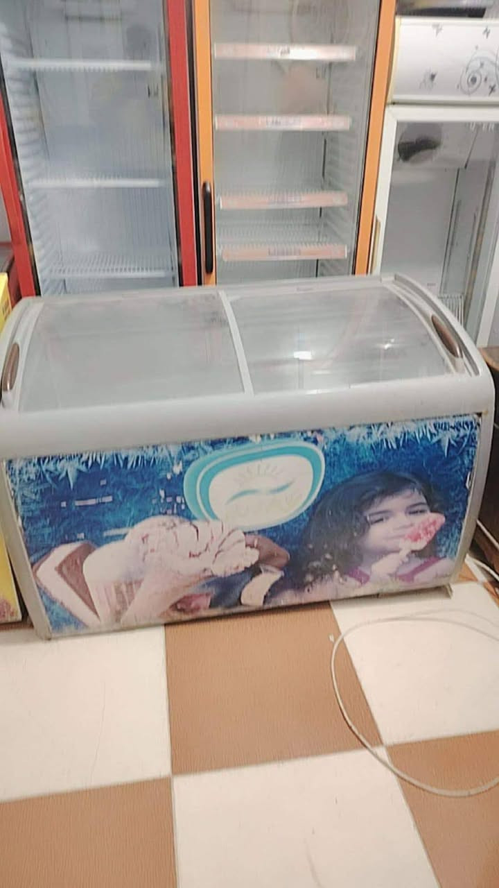 السلام عليكم خوان عيني مجمدات أيگور تركي اصلي للبيع اخو الجديد شرط الفحص الاستفسار اتصال برقم الهاتف *********** العنوان الكوت ويوجد لدينا توصيل الجميع المحافظات
