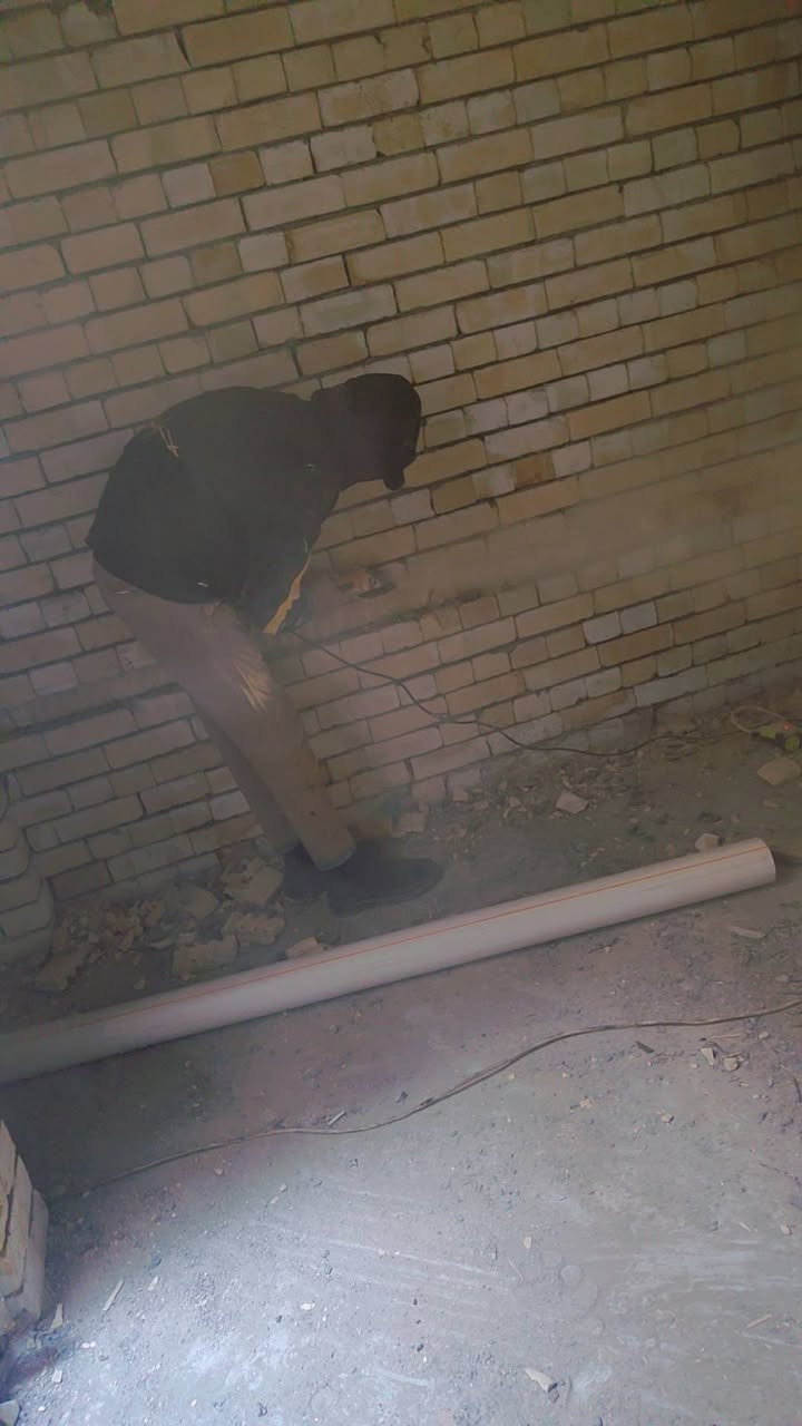 السلام عليكم تأسيس ماء ومجاري شغل شراف هندسي نضام الخلاط الدفن والكلاسك عملنه في كربلاء المقدسه *********** اتصل وبيك خير وتدلل
