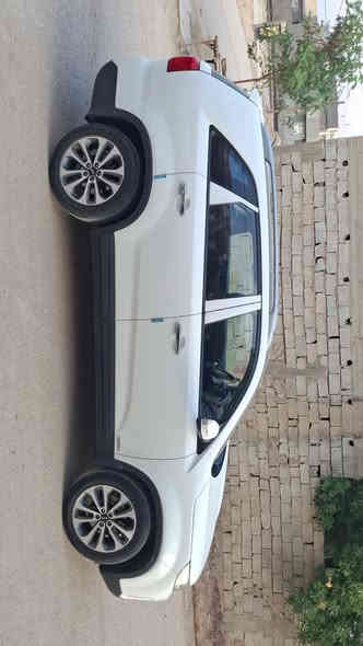 سورنتو 2013 شكل ال 15
6 سلندر
ماشية 100
سبعه راكب 

رقم بغداد

خليجي كويتي 

فول مواصفات 

كفاله عامه 

الكويتي يجي كل المواصفات بي 

السعر 205 

للإستفسار ***********
