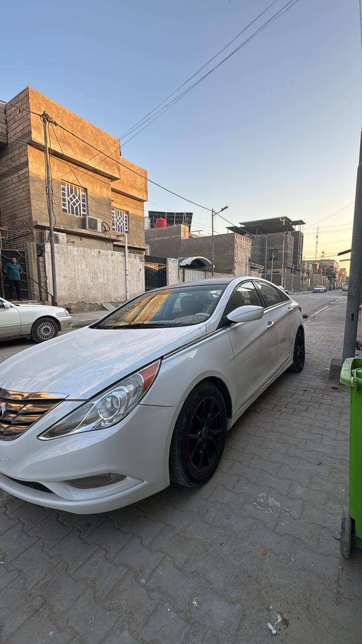 سوناتة 2014 ادوات و بيع كوم حديد السيارة جديدة و حدادة وتبريد ومكينة خير من الله مكاني البصرة للاستفسار ***********
