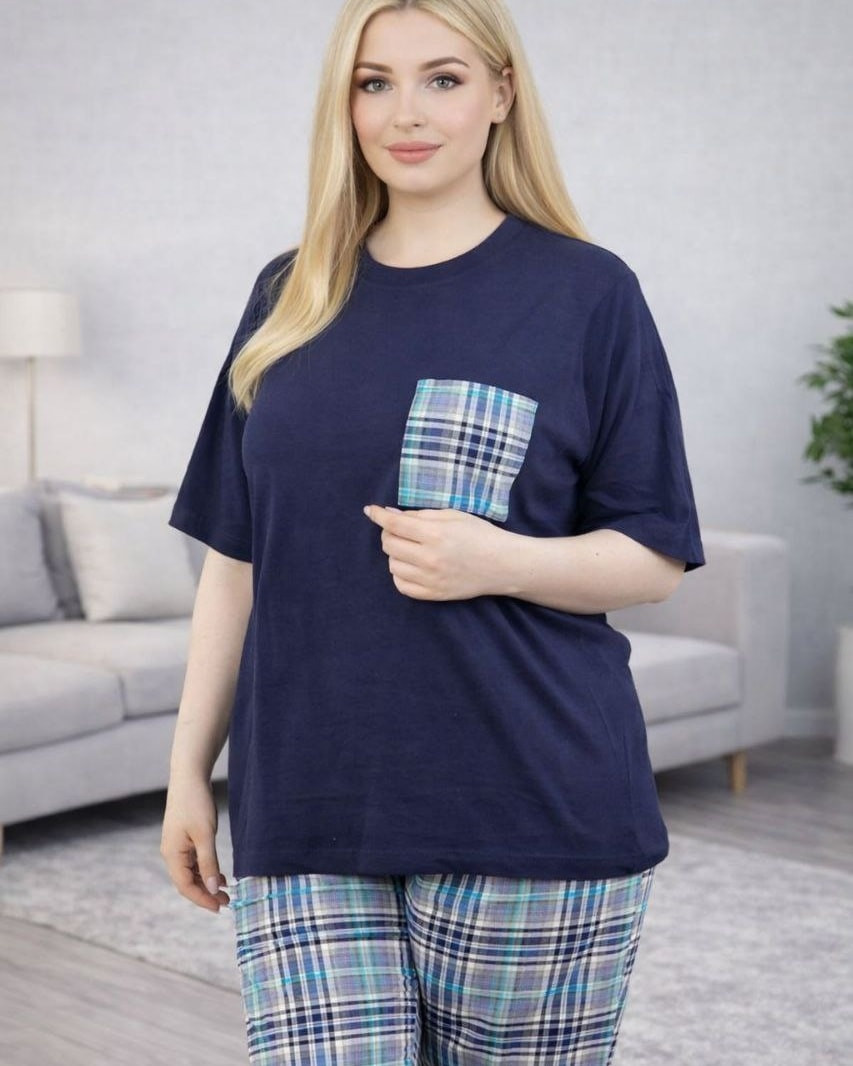 #الجديد #جملة_فقط 
تراك (قطعتين) 🎀 فانيلا قطن اصلي
الاناقة والجمال 
فقط هذا اللون الجميل متوفر
🔥جيب جانبي دفن🔥

مديل اجنبي بجامة نوم بجامة بيت
باردة ثلج قطن اصلي

((بجامة كيلوووووت ))
L.xl.xxl

#الدرزن 85الف فقط 

خامة قالب خياط شرط الفحص درجة اولى

متوفر توصيل لجميع المحافظات


**إذا كنت صاحب هذا الإعلان وتريد حذفه لأي سبب، رجاءا أرسل رسالة إلى الدعم الفني**