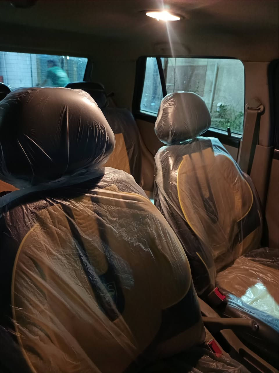 ياالله
ليفان 320
موديل 13
محرك وكير فول 
تبريد ثلج قبل يومين سويتله ادامة كاملة
حداديه امامي وخلفي جاهزة
حماوتها بعز صيف جوه النص شرط
مسويلها ادامة من دعامية لدعامية 
شاشة وسستم صوت 
غرفتها جدًا نظيفة 
ضررها بس قطعة وحدة جاملغ اليمين وبيها بارد كم اصبع 
سيارة نظيفة حيل وماشية بس 70 حقيقي
انطيك تراي بيها وين ماتريد  وشرط الفحص.. 
السعر 58 ورقة

 ***********
مكانها الموصل
