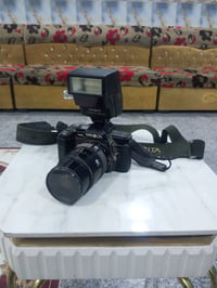 عندي كامره للبيع قديمه بهذا شكل ماعرف بيهن والله الي تفيده يدخل خاص وب...