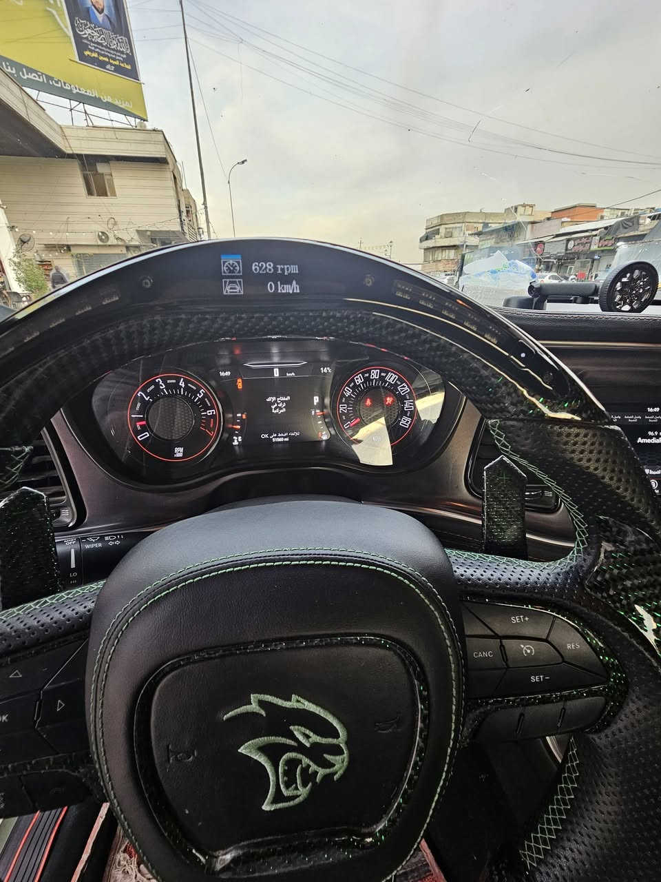 س
سلام عليكم. 

جالنجر sxt موديل ٢٠ 
كير محرك تبريد مكفول 
ماشيه ٥١ الف 
مصبوغه حزام قماره صندوق ممصبوغات 
معرفه بعد مواصفات تشغيل عن بعد شاشه محدث 
شفتات ستيرن. دركة هلكات 
سياره مال جناي 
سعر قفل ١٣٥. 
***********
