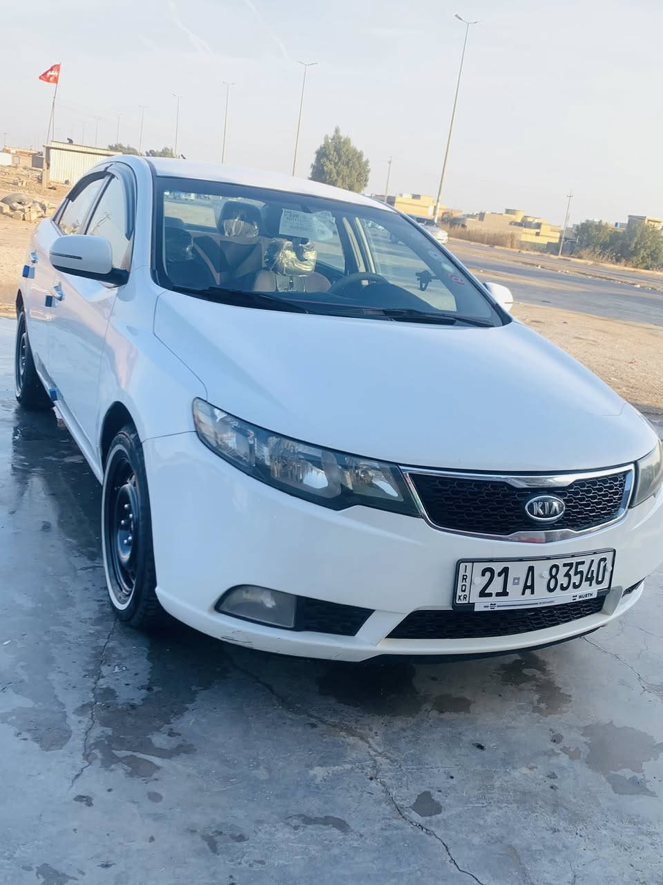 سلام عليكم 
سيراتو خليجي 2011البيع 
مكفوله من صبغ مكينة مفتوحه بس خير من الله 
رقم سليمانية
جديد الحد 2031بسمي تحويل مباشر
تخم تاير جديد
باتري جديد
تبريد خير من الله

سعر 109وبيه مجال
عنوان واسط قضاء العزيزية
***********
***********
