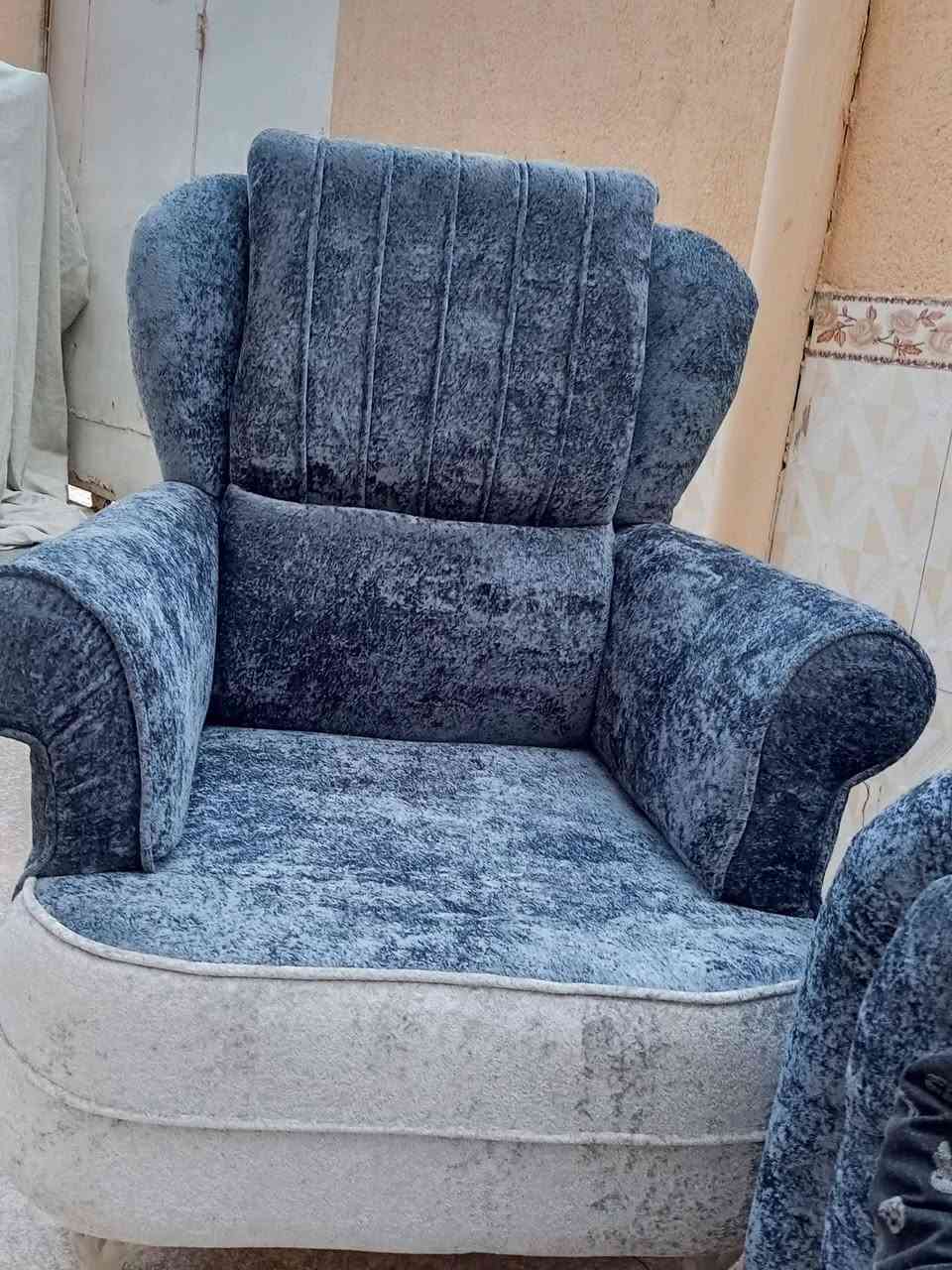 يا الله تخم تركي جديد قماش خاولي مامستخدم 5قطع 10 مقاعد السعر 600  العنوان ناصريه حي اور. .. المو شراي لايكسر بحلال العالم.. *********** توصيل موجود
