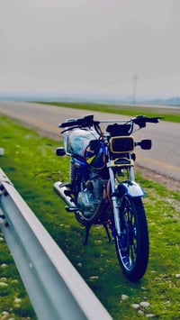 للبيع دراجه نامي توبرو  موديل 25 محرك 200 07728421588