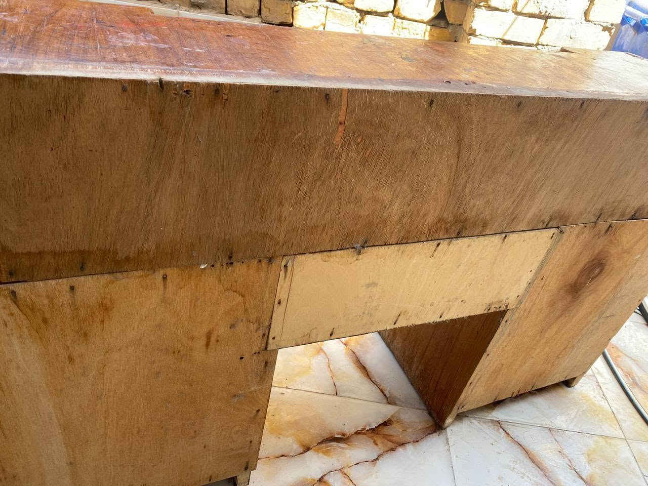 ميز خشب تعبانه بس تكمه
قيم واخذ


**إذا كنت صاحب هذا الإعلان وتريد حذفه لأي سبب، رجاءا أرسل رسالة إلى الدعم الفني**